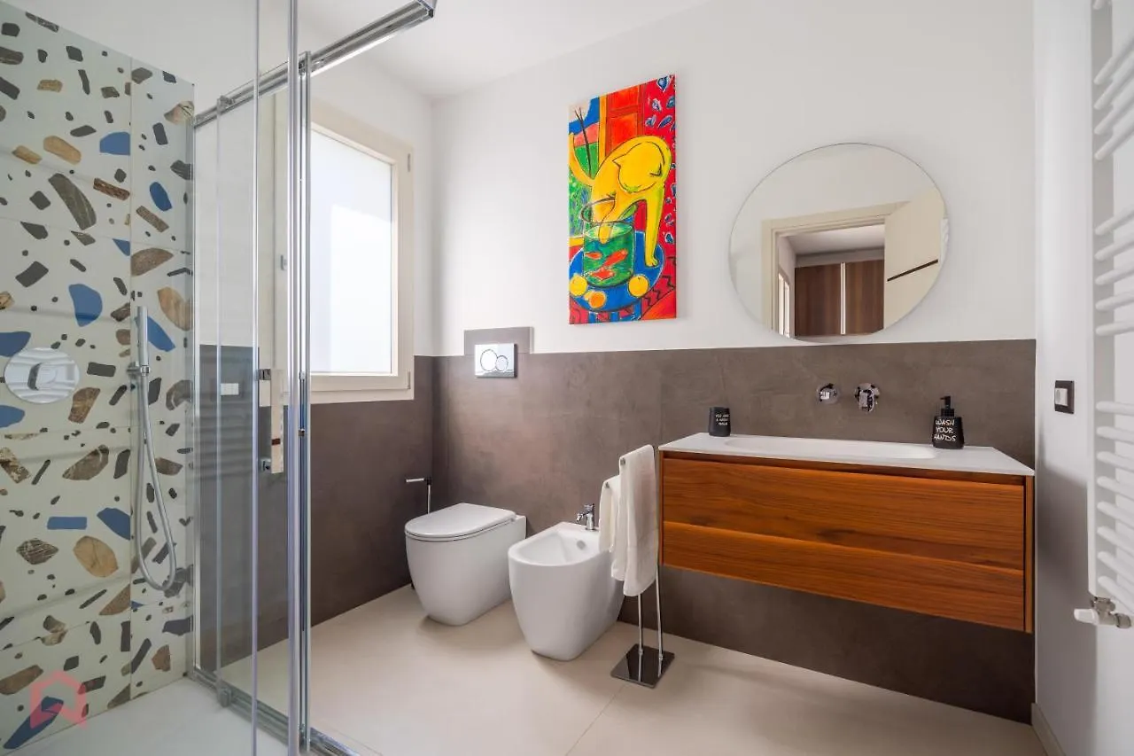Villa Di Lusso Con Piscina A Sfioro Vicino Cefalu Santo Stefano di Camastra Italy